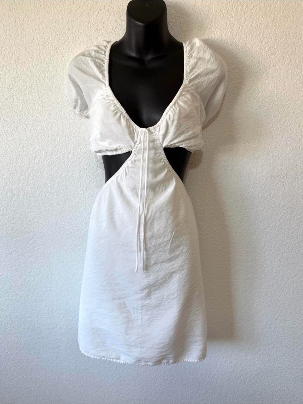 White Puff Sleeves Waist Cutout Mini Dress